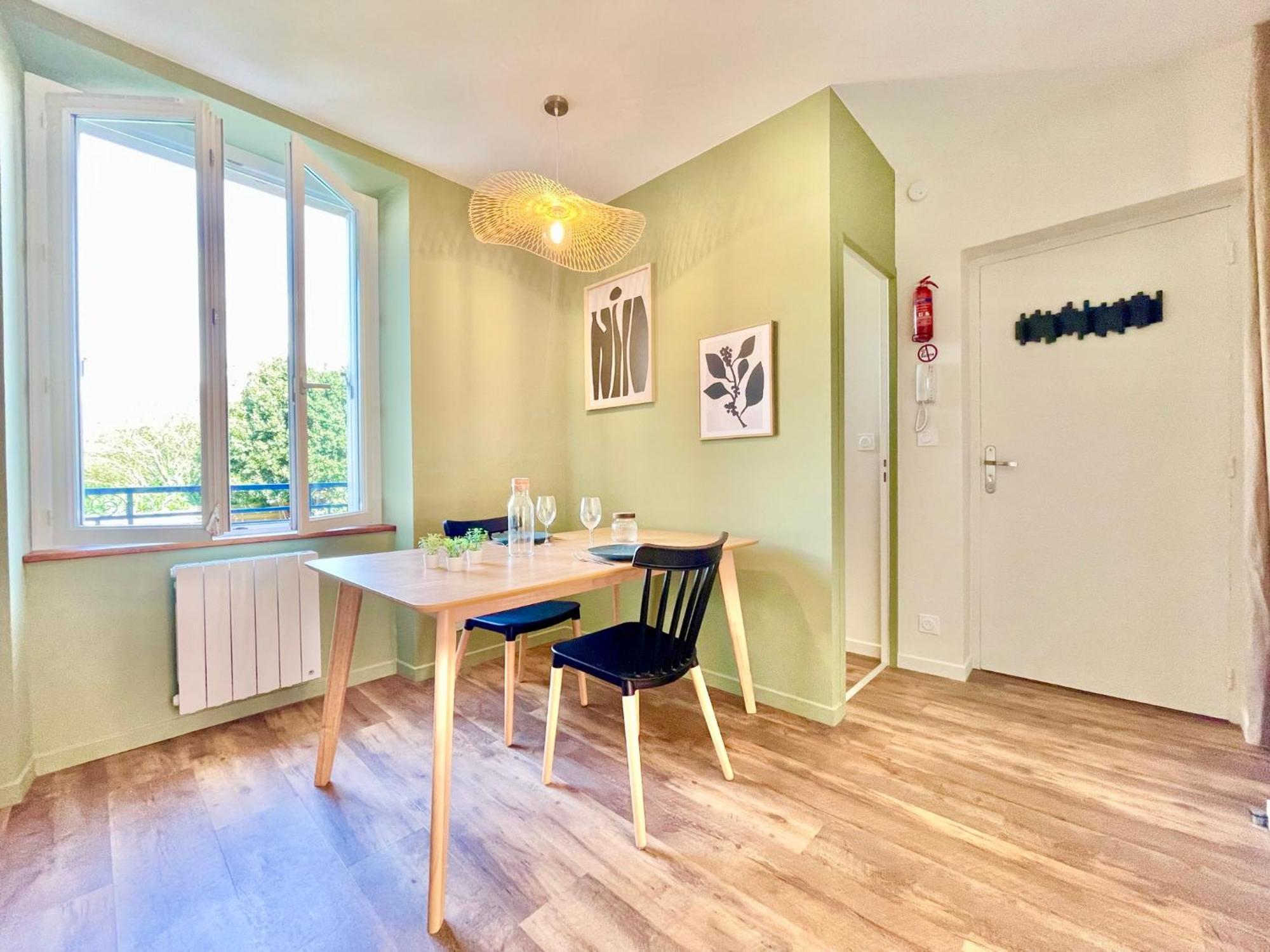 Appartements A Lorient - Tout Confort - Internet Fibre - Nouveau Bagian luar foto